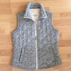 Abercrombie & Fitch Quilted Vest